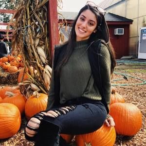 Meet your Posher, Noelle